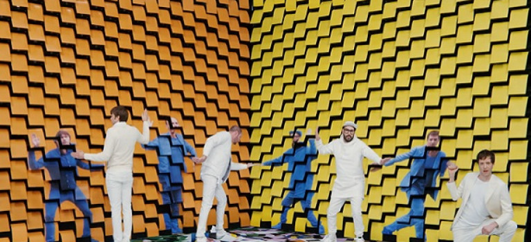 Очередной шедевр визуализации от OK Go