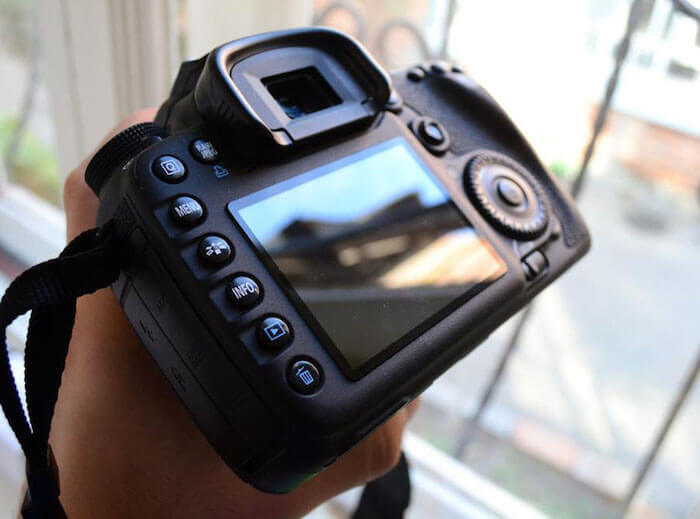 6.canon-protect-glass