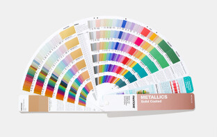 Pantone запускает новую линейку Metallics для печати и дизайна упаковки