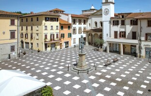 В Италии создали площадь для социально ответственных собраний