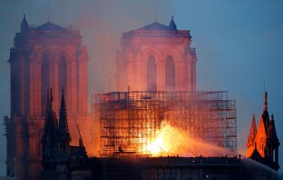 Познакомьтесь с человеком, ответственным за восстановление Нотр-Дама