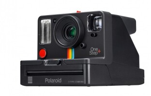 Polaroid выпустила аналоговую камеру с приложением для телефона