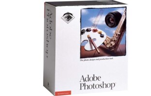 Профессионалы работают в Adobe Photoshop 1.0