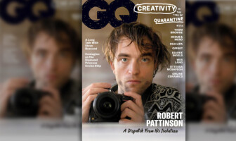 GQ показал, как выглядит журнал в карантине: Роберт Паттинсон фотографирует себя для обложки, редакторы креативят с шрифтами