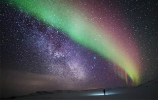 Потрясающие фото северного неба