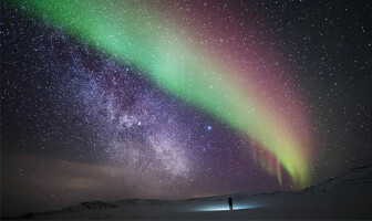Потрясающие фото северного неба